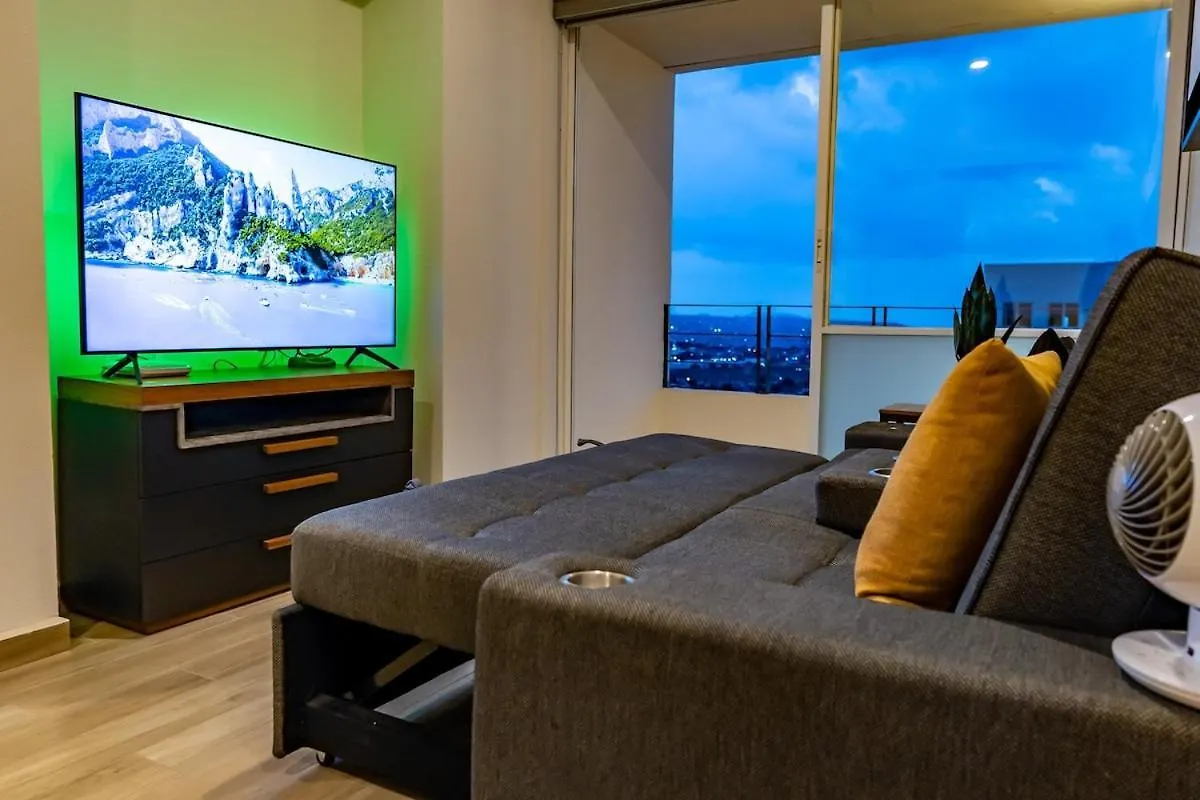 Apartament Modern 12Th-Floor Penthouse W 2 Balconies & City Views Guadalajara
